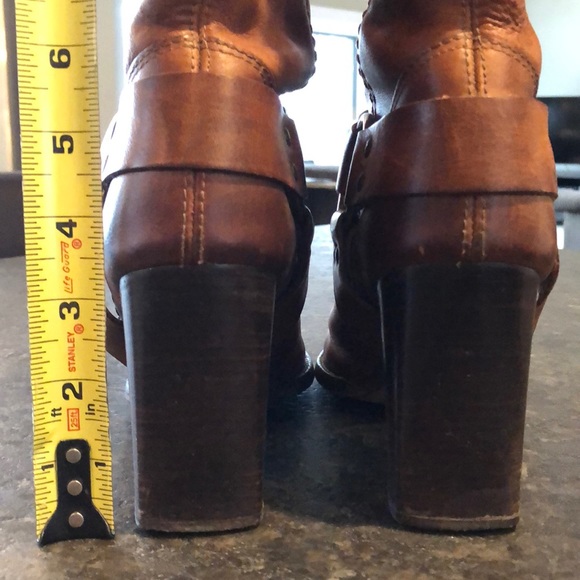 Michael Kors Boots! - Picture 4 of 8